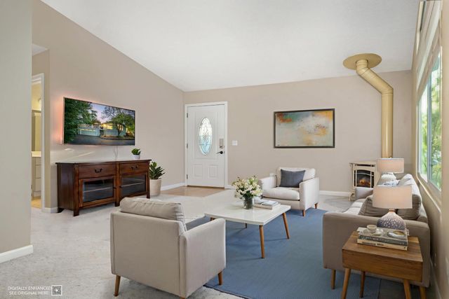 14931 Sun Forest Dr, Penn Valley, CA 95946