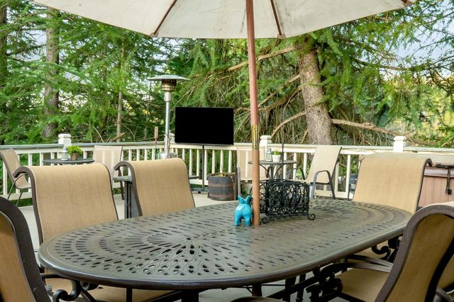 14931 Sun Forest Dr, Penn Valley, CA 95946