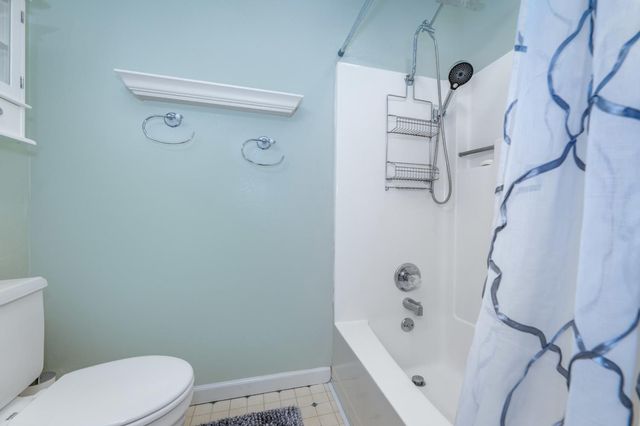 14931 Sun Forest Dr, Penn Valley, CA 95946