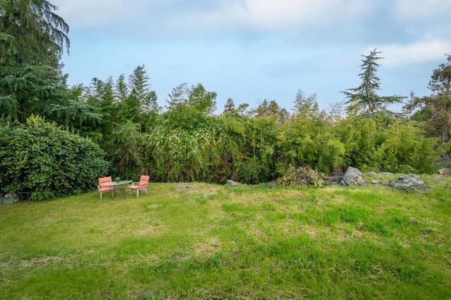 14931 Sun Forest Dr, Penn Valley, CA 95946