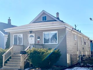 6062 S 74th Court, Summit, IL 60501