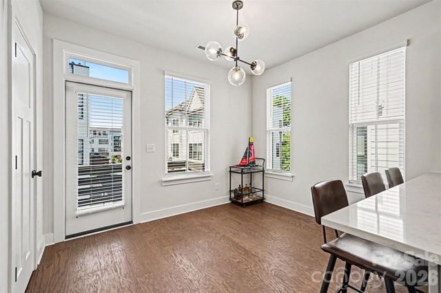 2305 Rozzelles Ferry Road, Charlotte, NC 28208