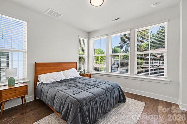 2305 Rozzelles Ferry Road, Charlotte, NC 28208