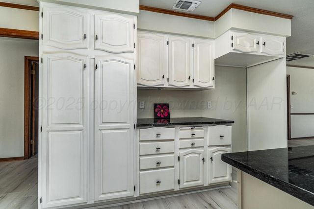 1000 Lee Street, Borger, TX 79007