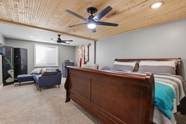 612 KATHRYN AVE, Rapid City, SD 57701