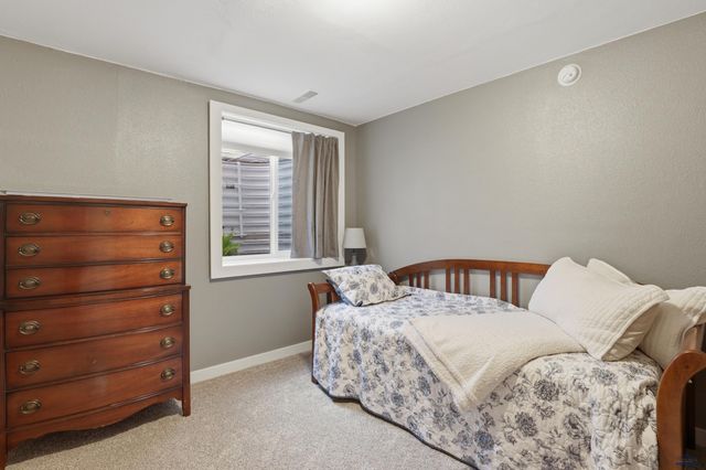 612 KATHRYN AVE, Rapid City, SD 57701