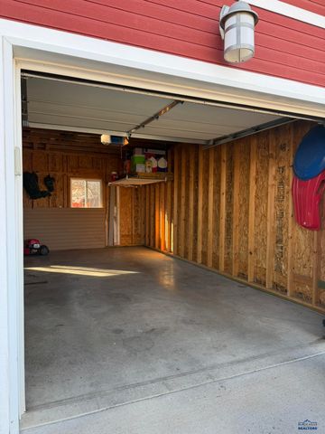 612 KATHRYN AVE, Rapid City, SD 57701