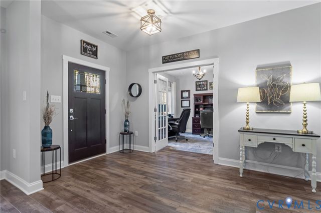 6231 Baileys Ridge Dr, New Kent, VA 23140