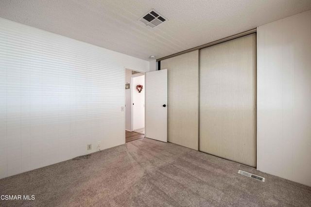 51 Saint Charles Court 51, Newbury Park, CA 91320