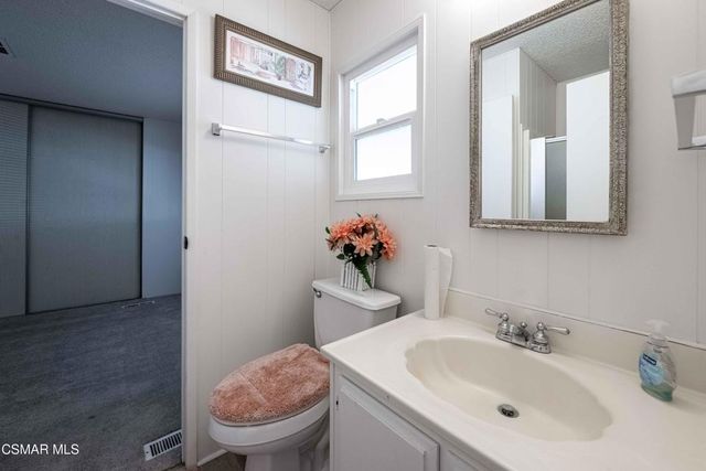 51 Saint Charles Court 51, Newbury Park, CA 91320