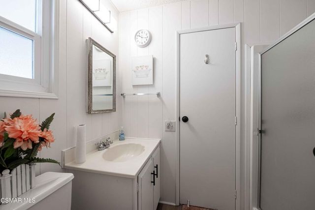 51 Saint Charles Court 51, Newbury Park, CA 91320