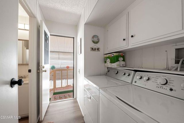 51 Saint Charles Court 51, Newbury Park, CA 91320