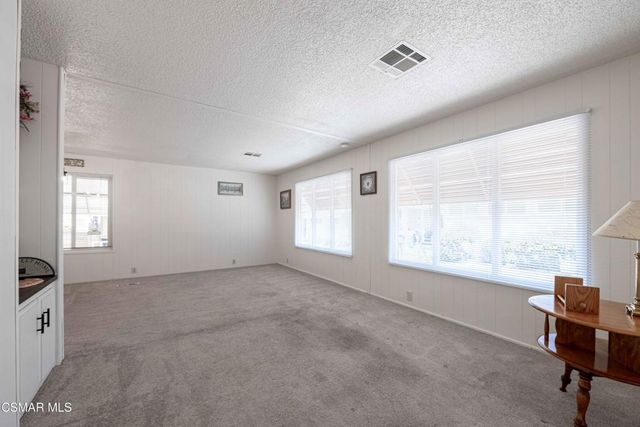 51 Saint Charles Court 51, Newbury Park, CA 91320