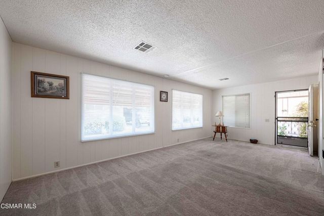 51 Saint Charles Court 51, Newbury Park, CA 91320