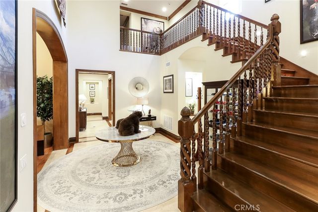 725 Carriage House, Arcadia, CA 91006