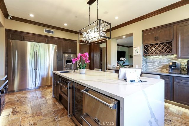 725 Carriage House, Arcadia, CA 91006