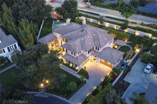 725 Carriage House, Arcadia, CA 91006