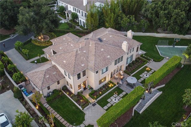 725 Carriage House, Arcadia, CA 91006