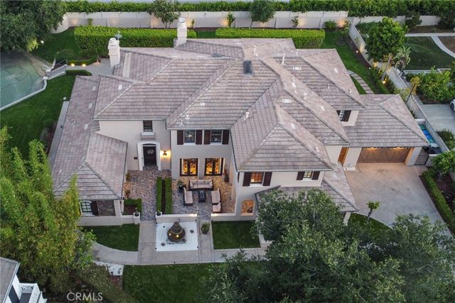 725 Carriage House, Arcadia, CA 91006