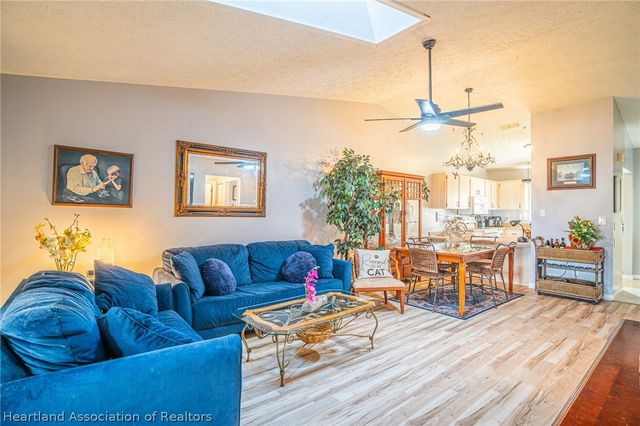 15 Charlton Drive, Lake Placid, FL 33852