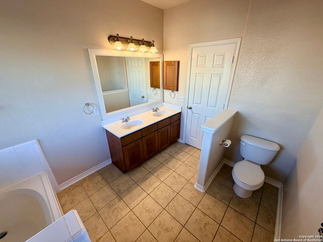 25630 TRANQUIL RIM, San Antonio, TX 78260