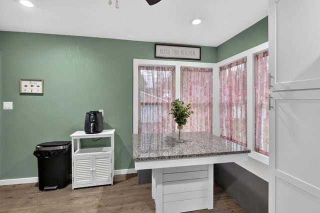 71 N Mason Avenue, Battle Creek City, MI 49037