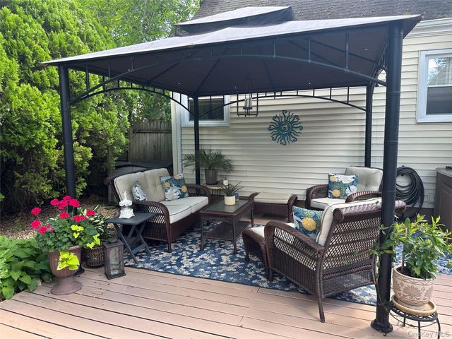 197 Walker Street, West Babylon, NY 11704