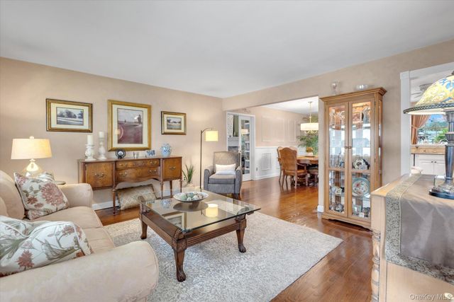 197 Walker Street, West Babylon, NY 11704
