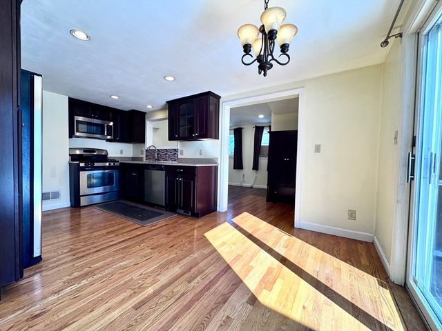 10 Marrigan St, Arlington, MA 02474