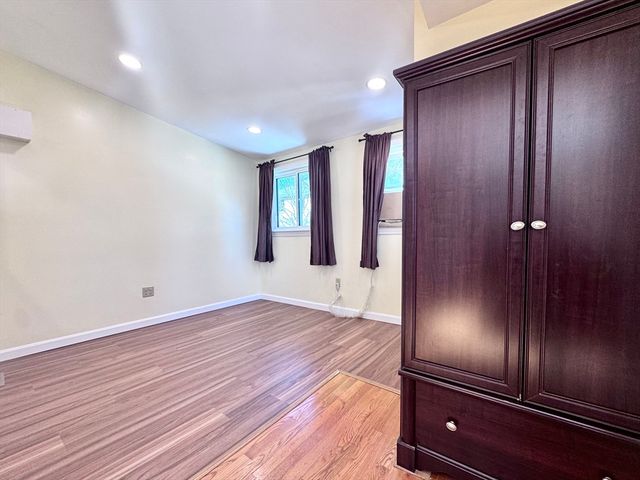 10 Marrigan St, Arlington, MA 02474