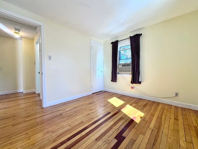 10 Marrigan St, Arlington, MA 02474