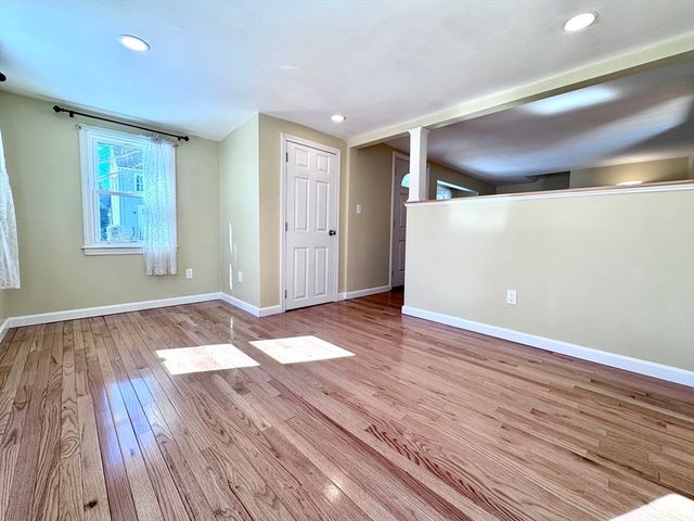 10 Marrigan St, Arlington, MA 02474