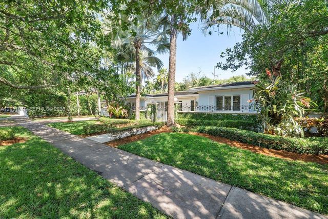 1037 Alfonso Ave, Coral Gables, FL 33146