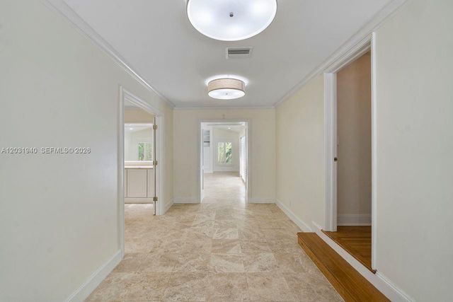 1037 Alfonso Ave, Coral Gables, FL 33146