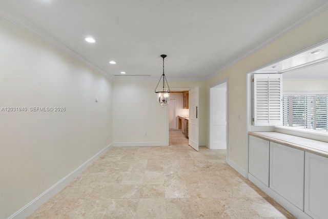 1037 Alfonso Ave, Coral Gables, FL 33146