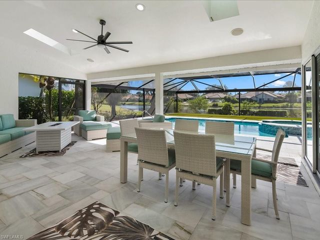 11422 Night Heron DR, Naples, FL 34119