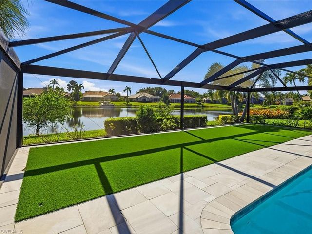 11422 Night Heron DR, Naples, FL 34119
