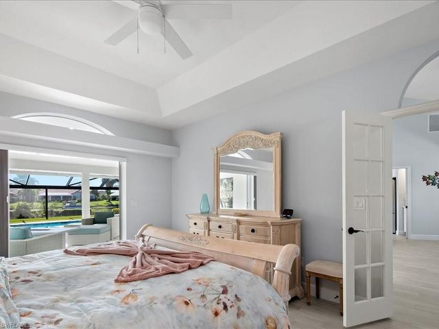 11422 Night Heron DR, Naples, FL 34119