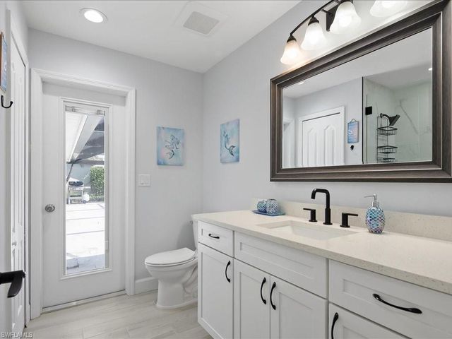 11422 Night Heron DR, Naples, FL 34119