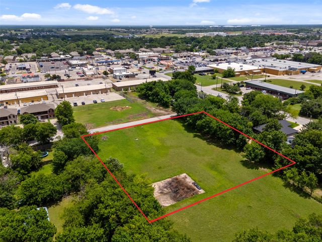 6208 King Street, Greenville, TX 75402