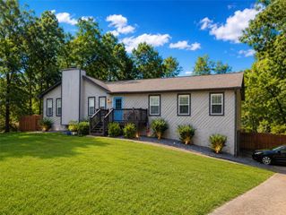 1522 Dupree Road, Woodstock, GA 30189