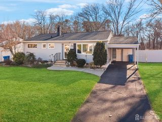 14 Andover Rd Road, Old Bridge, NJ 08857