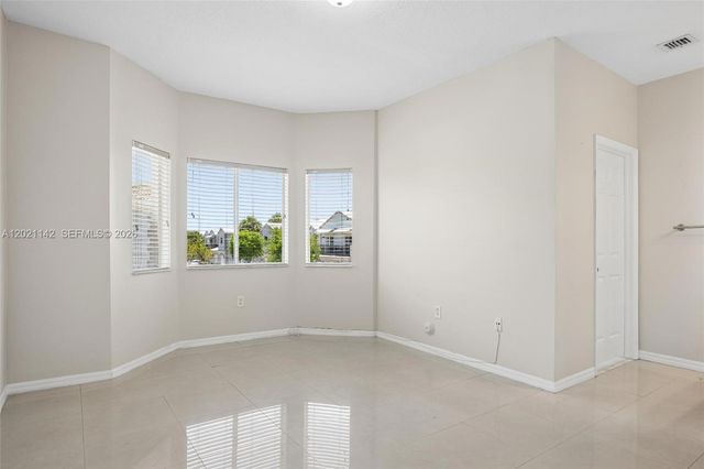 8351 SW 124th Avenue 106, Miami, FL 33183