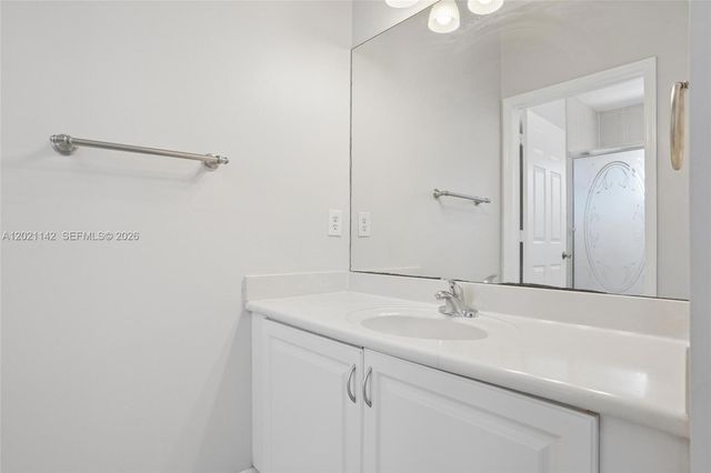 8351 SW 124th Avenue 106, Miami, FL 33183