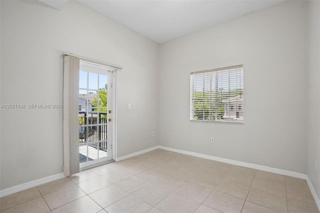 8351 SW 124th Avenue 106, Miami, FL 33183