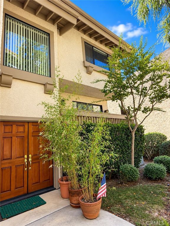 26009 Alizia Canyon E, Calabasas, CA 91302 — photo 2