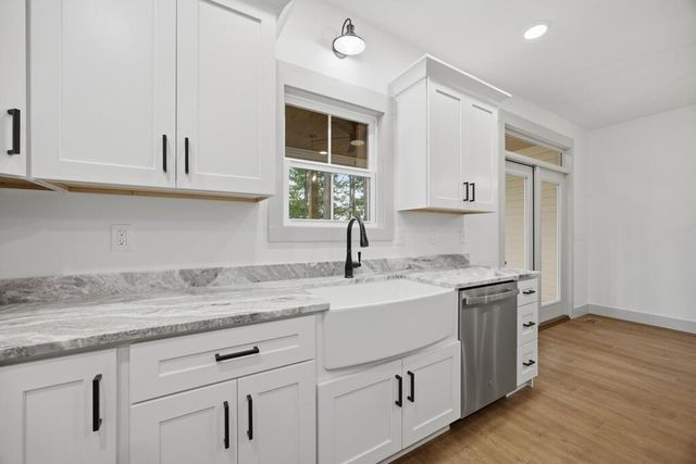 299 Eaglebend Drive, Cohutta, GA 30710