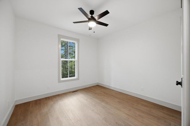 299 Eaglebend Drive, Cohutta, GA 30710