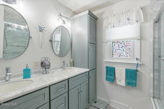 30 Hopewell Street, Albany, NY 12208