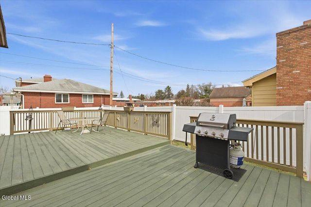 30 Hopewell Street, Albany, NY 12208